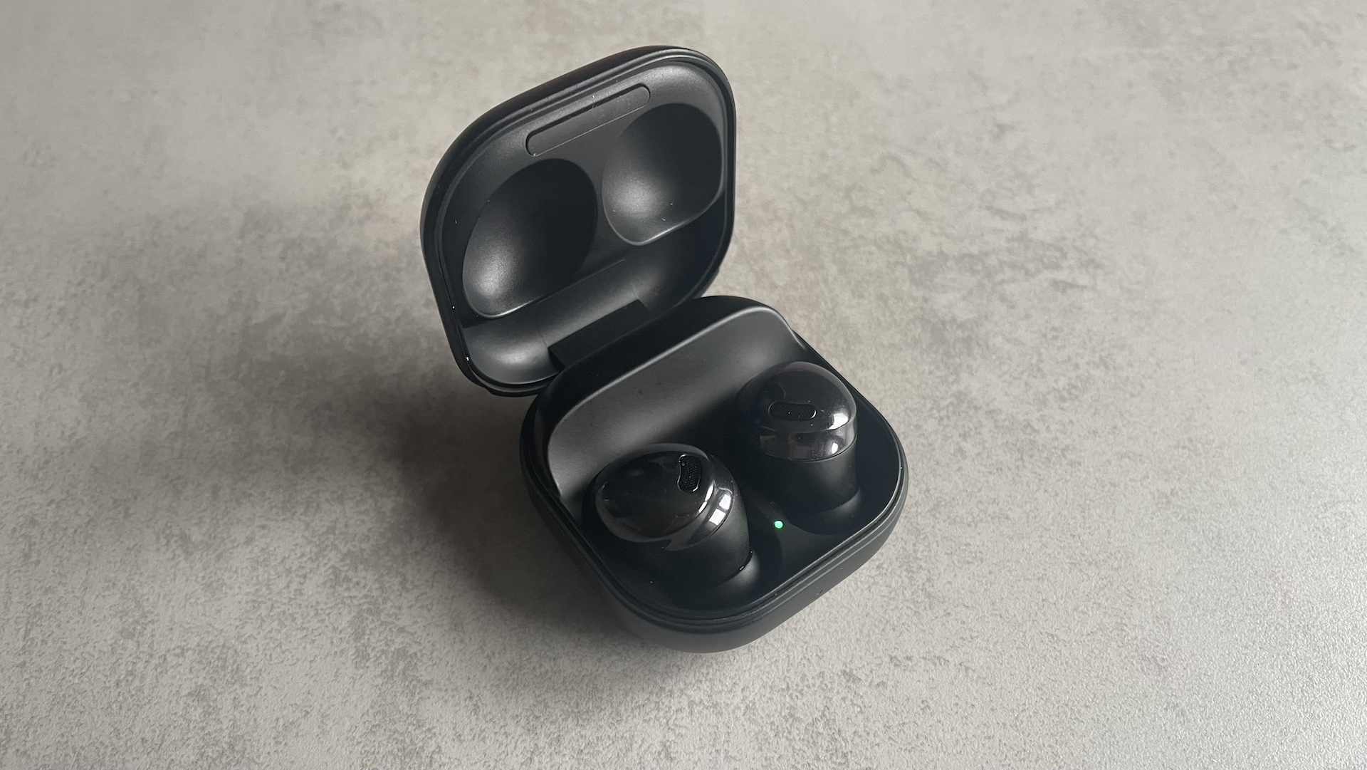 Galaxy Buds : meilleur prix, test des écouteurs Samsung - Les Numériques