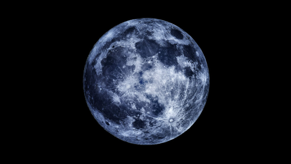 Vous pouvez voter pour la photo astronomique la plus majestueuse de 2020 ! (vidéo sur Bidfoly.com) Par Nelly Lesage (Numérama) Lune-bleue-rob-mogford-1024x576