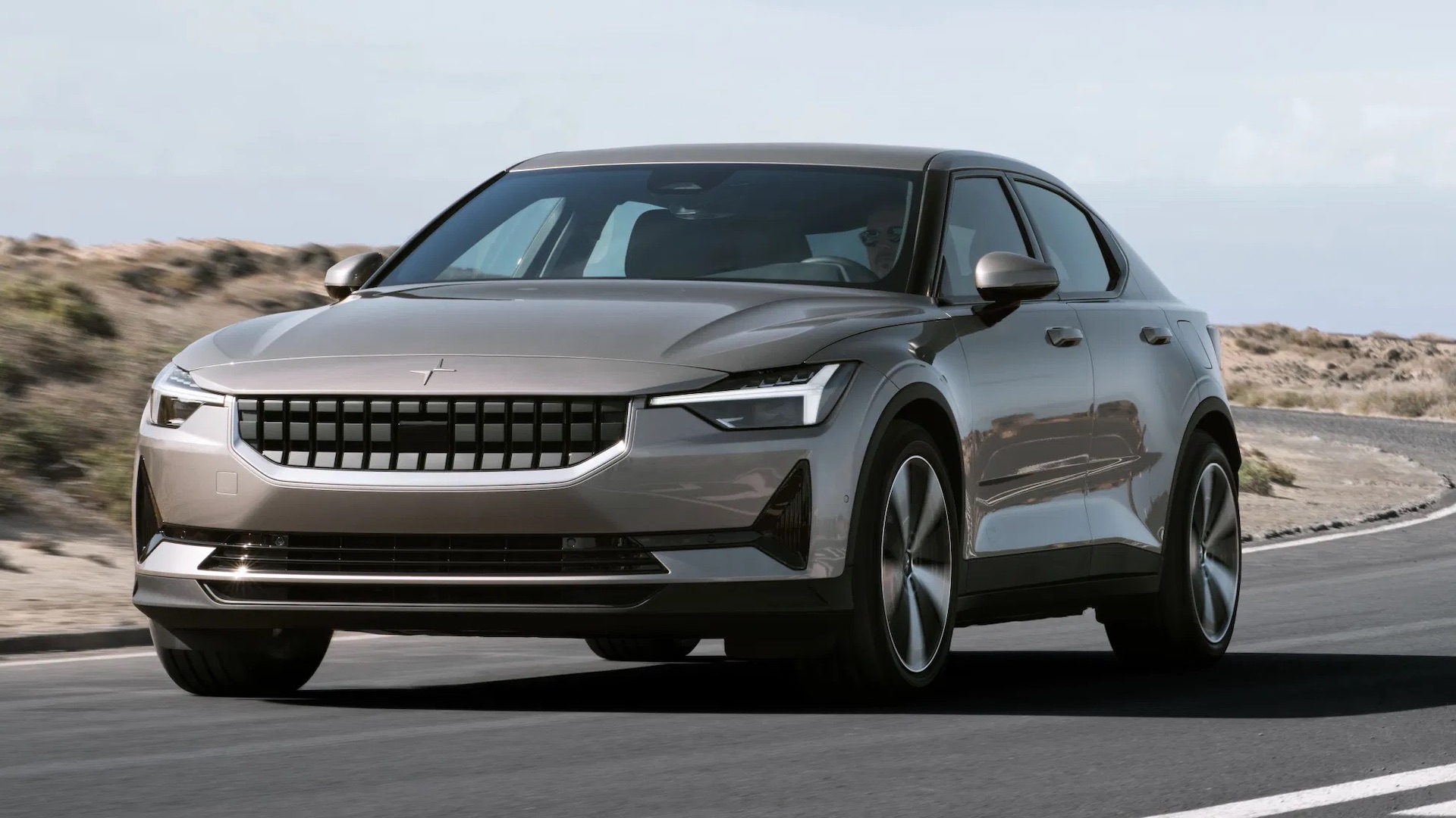 Toujours indisponible en France, la Polestar 2 sacrifie un moteur pour être  plus abordable - Numerama