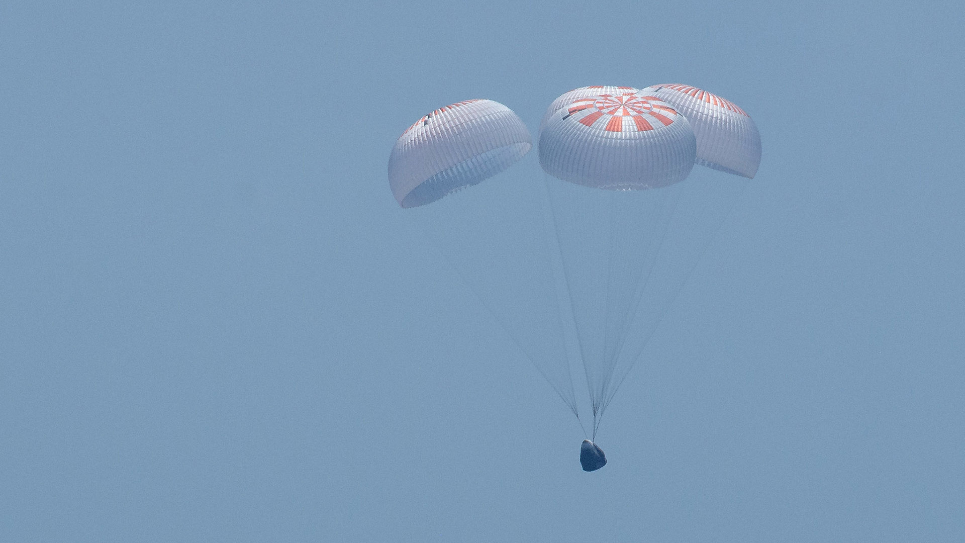 spacex crew demo 2 crew dragon splashdown recut