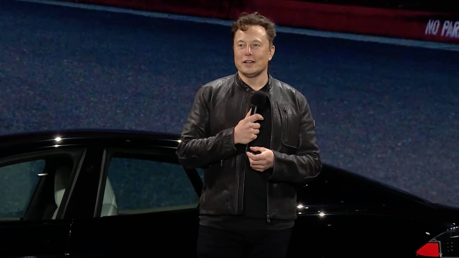 Tesla : Elon Musk va laisser les voitures des autres marques