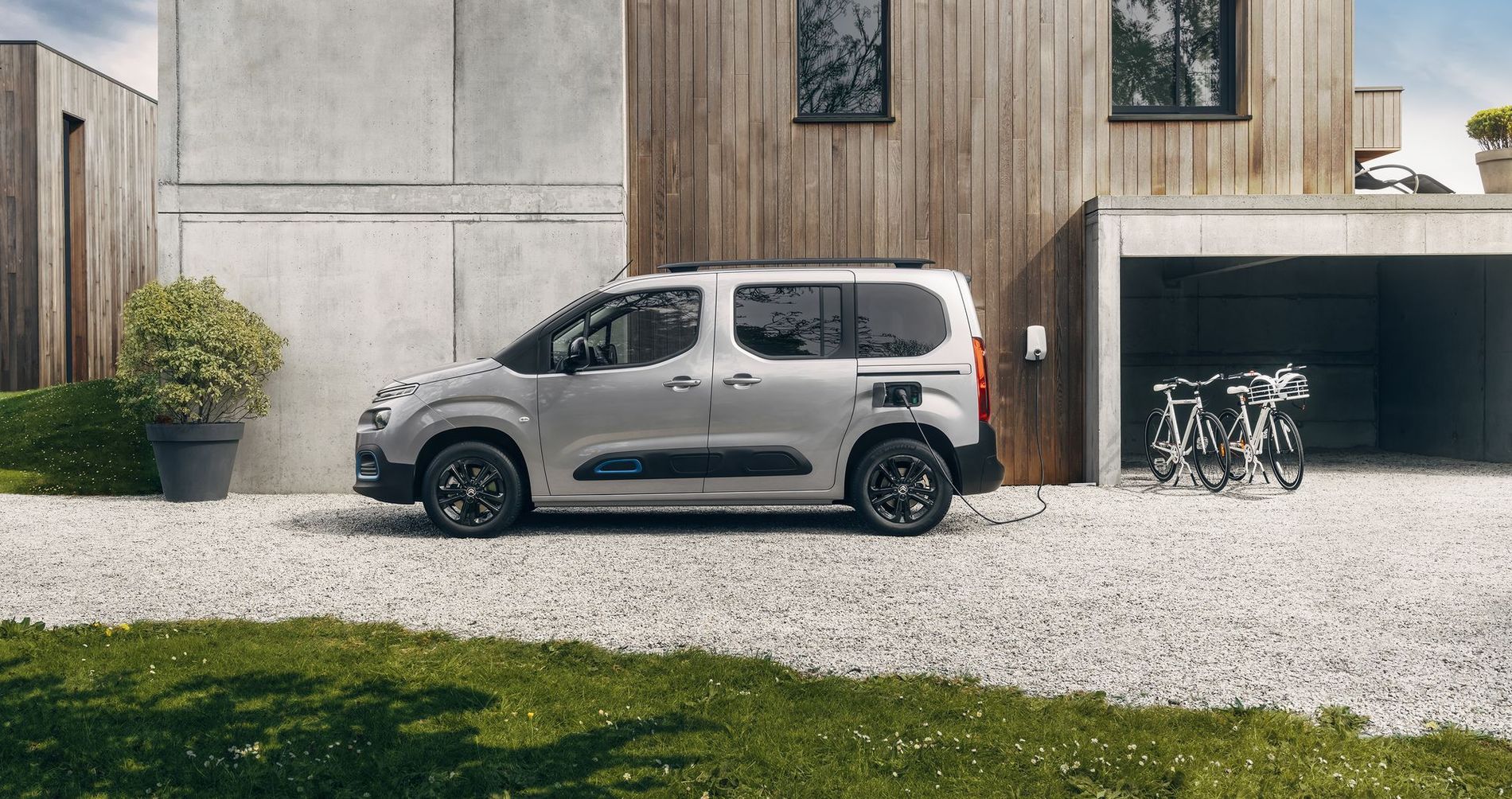 Avec le nouveau ë-Berlingo, Citroën intègre les avantages de l'électrique  au ludospace - Numerama