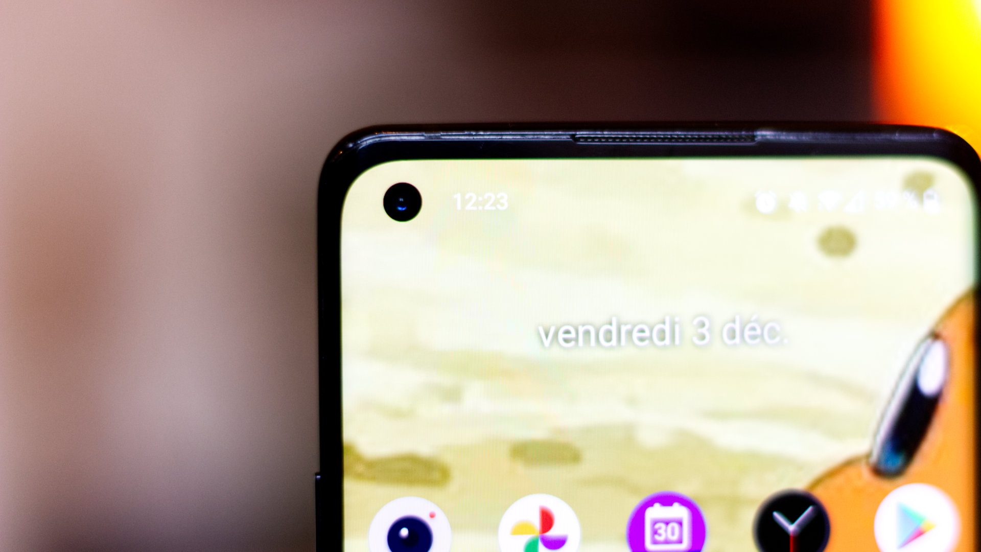 La première caméra sous l'écran d'un smartphone n'est pas très bonne