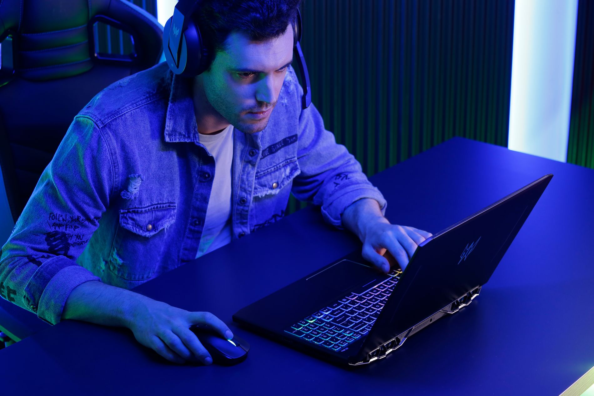 4 idées reçues sur les laptops gamers qui ne sont plus vraies en 2022 acer predator helios 300 2021 10