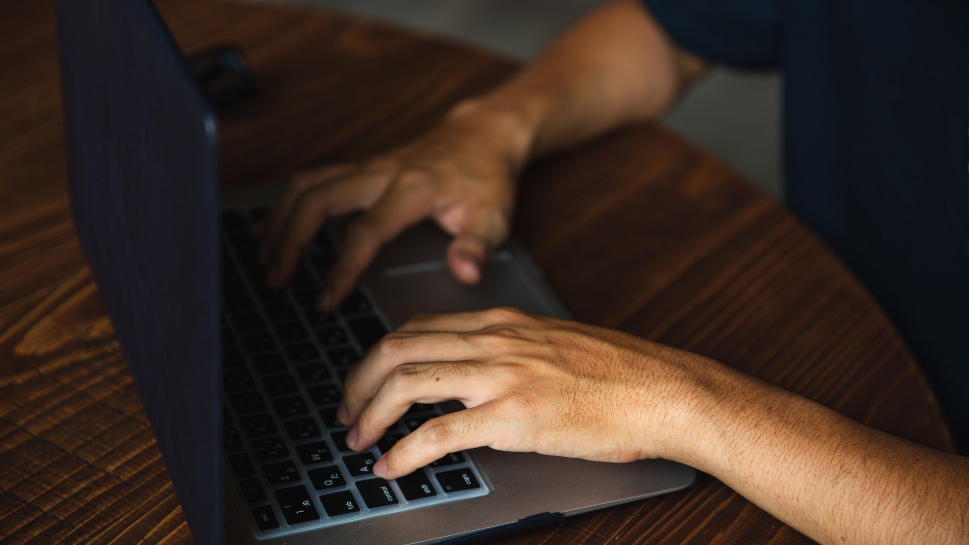 Adding Accent Marks to Capital Letters in Windows: À, É, È, Ç, Î, Ô, Û…