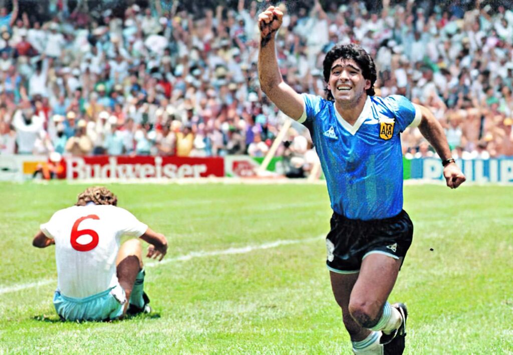 Maradona foot
