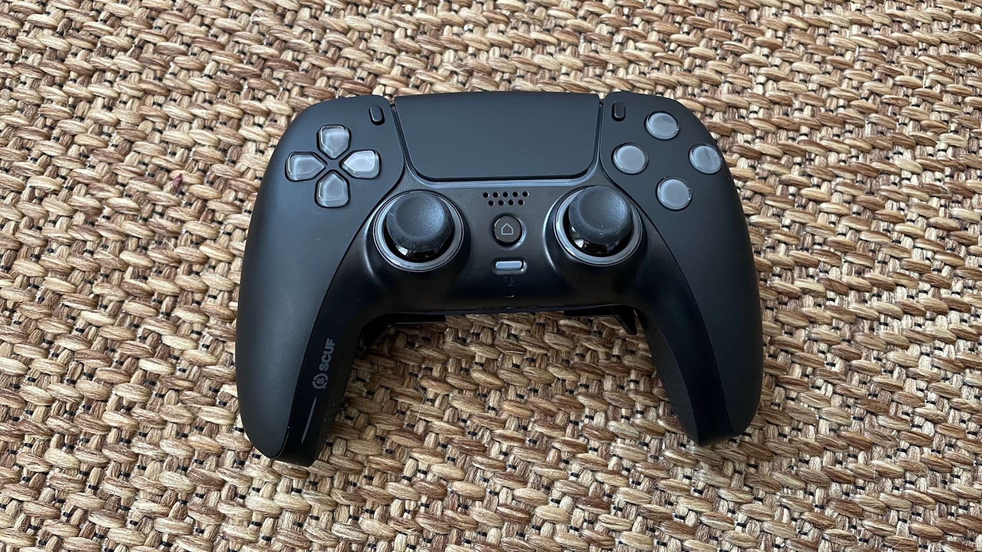 Manette PS4 à palettes personnalisée pour la compétition sur FPS