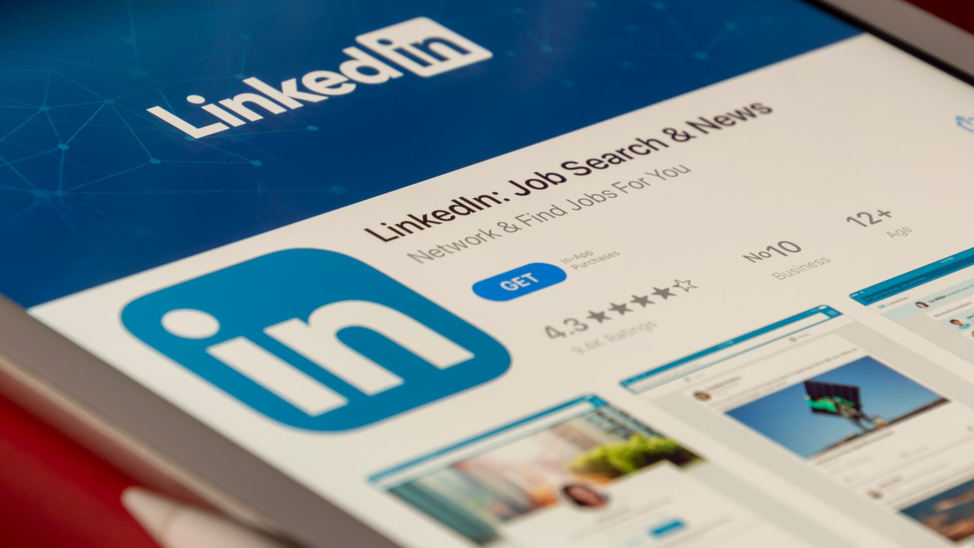 Au fait, pourquoi LinkedIn s'appelle LinkedIn ? - Numerama