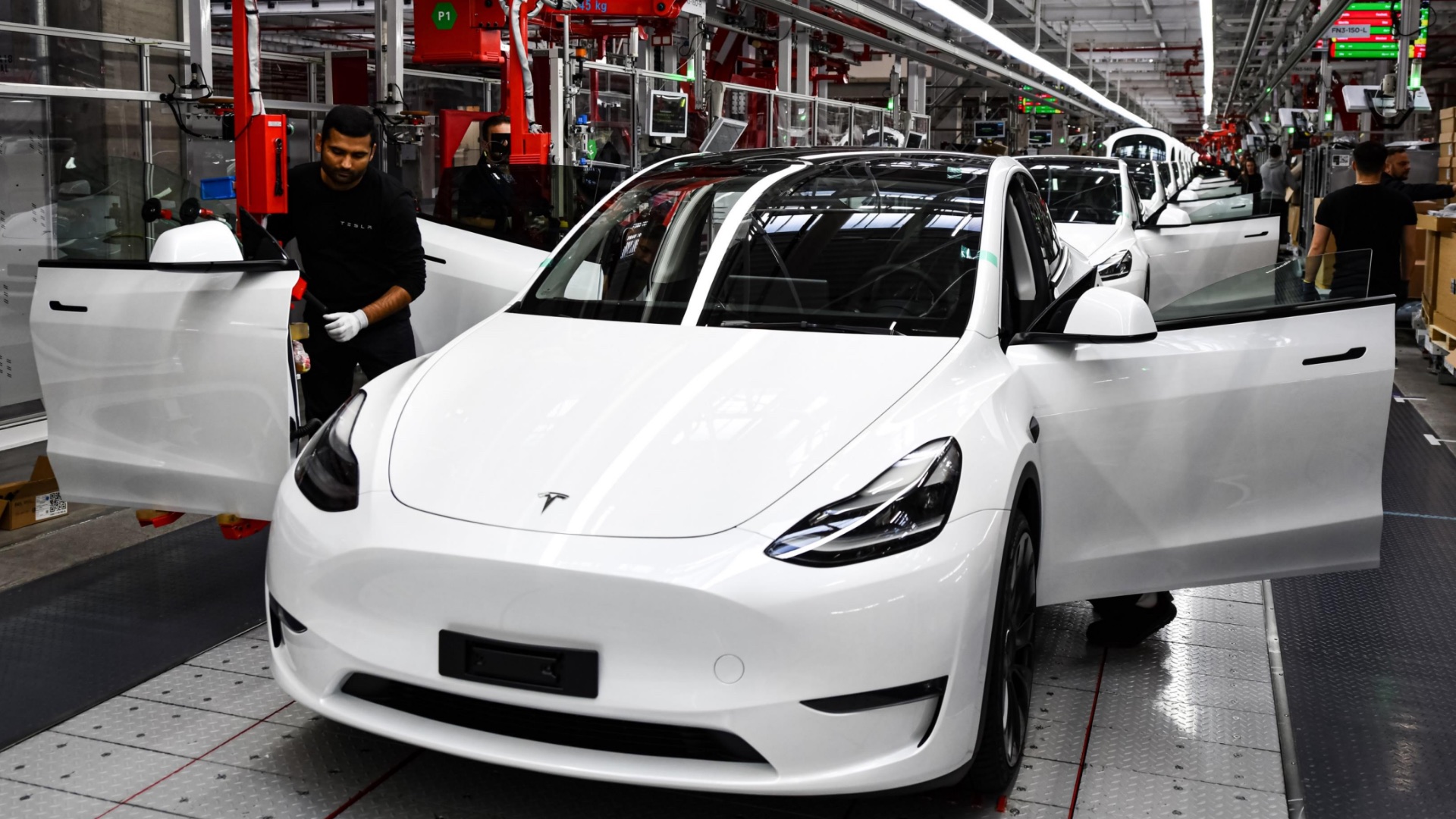 Tesla s'est approché du cap des 2 millions de ventes en 2023