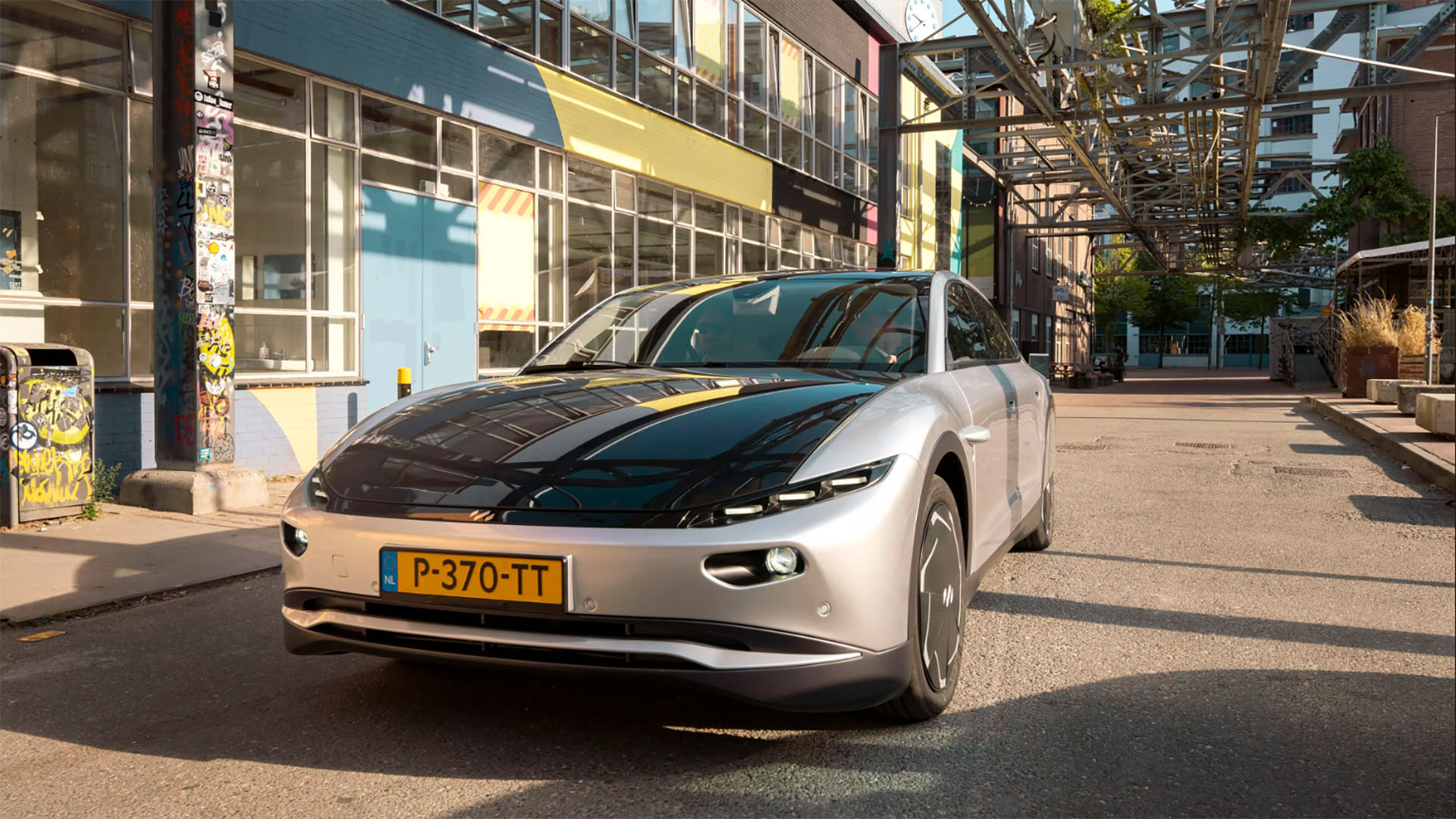 Lucid Motors promet 800 kilomètres d'autonomie pour son premier modèle de  voiture électrique