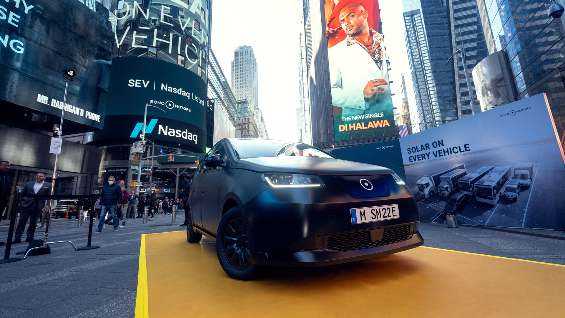 Voiture solaire : la production de l'ambitieuse 'Sion' prévue pour 2023 