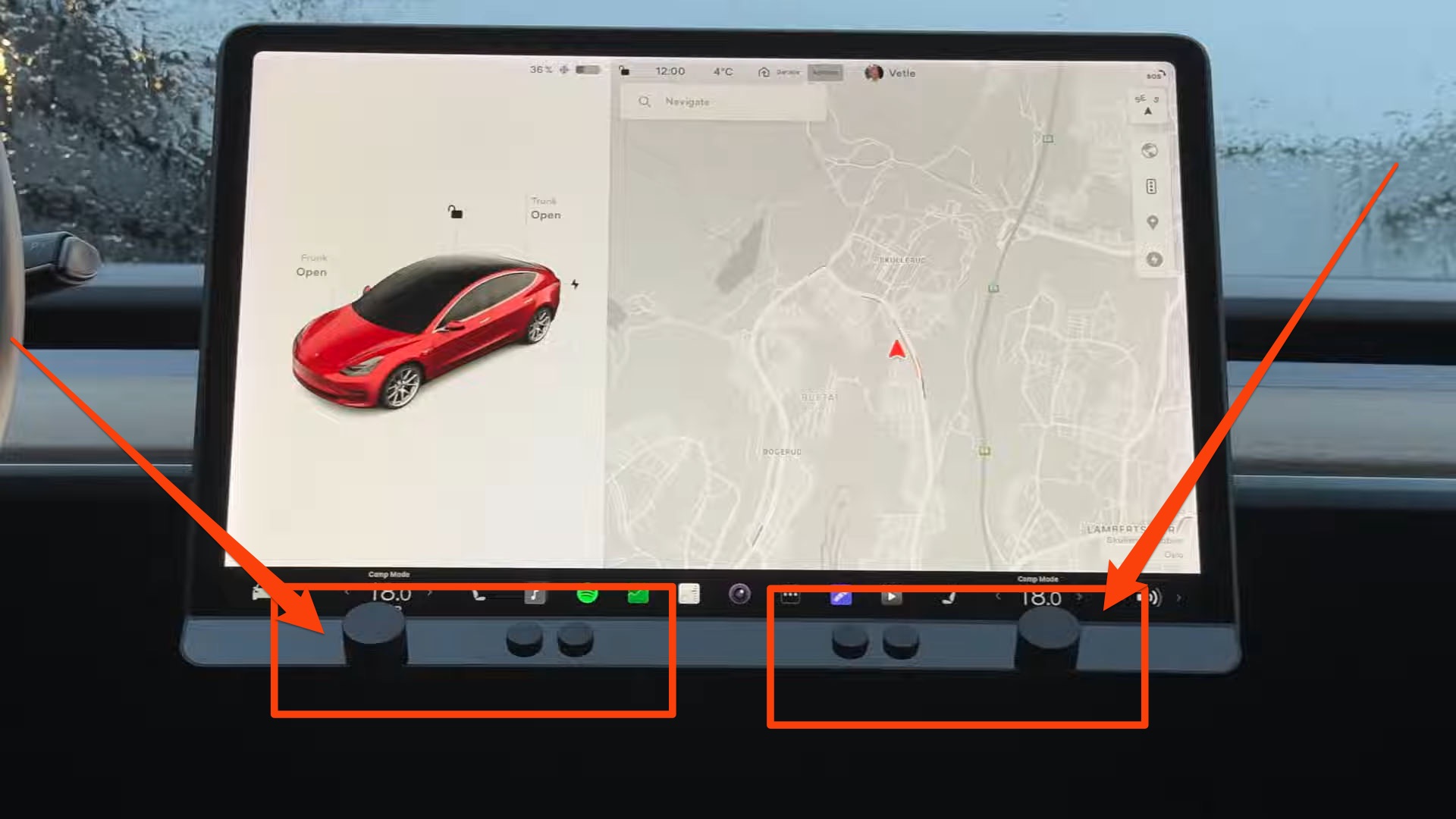 Ils ajoutent des boutons physiques dans leur Tesla : pour quoi faire ? -  Numerama