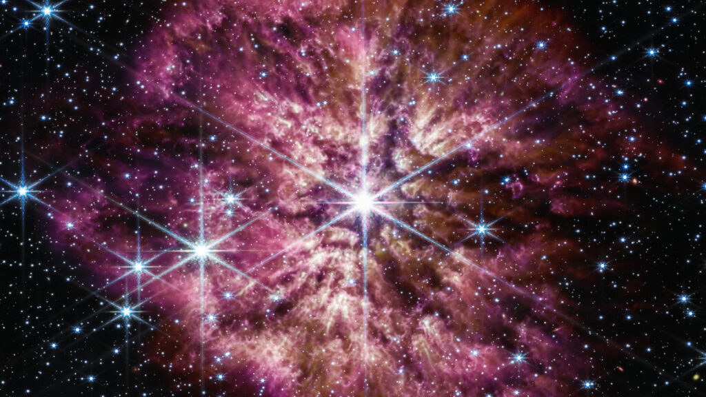 étoile supernova Une