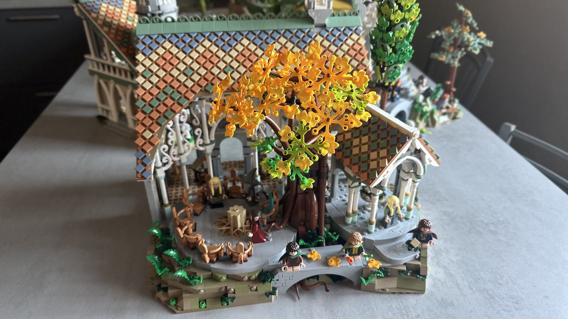 Ce sublime Lego Le Seigneur des anneaux va vous occuper jusqu'à la saison 2  des Anneaux de pouvoir - Numerama