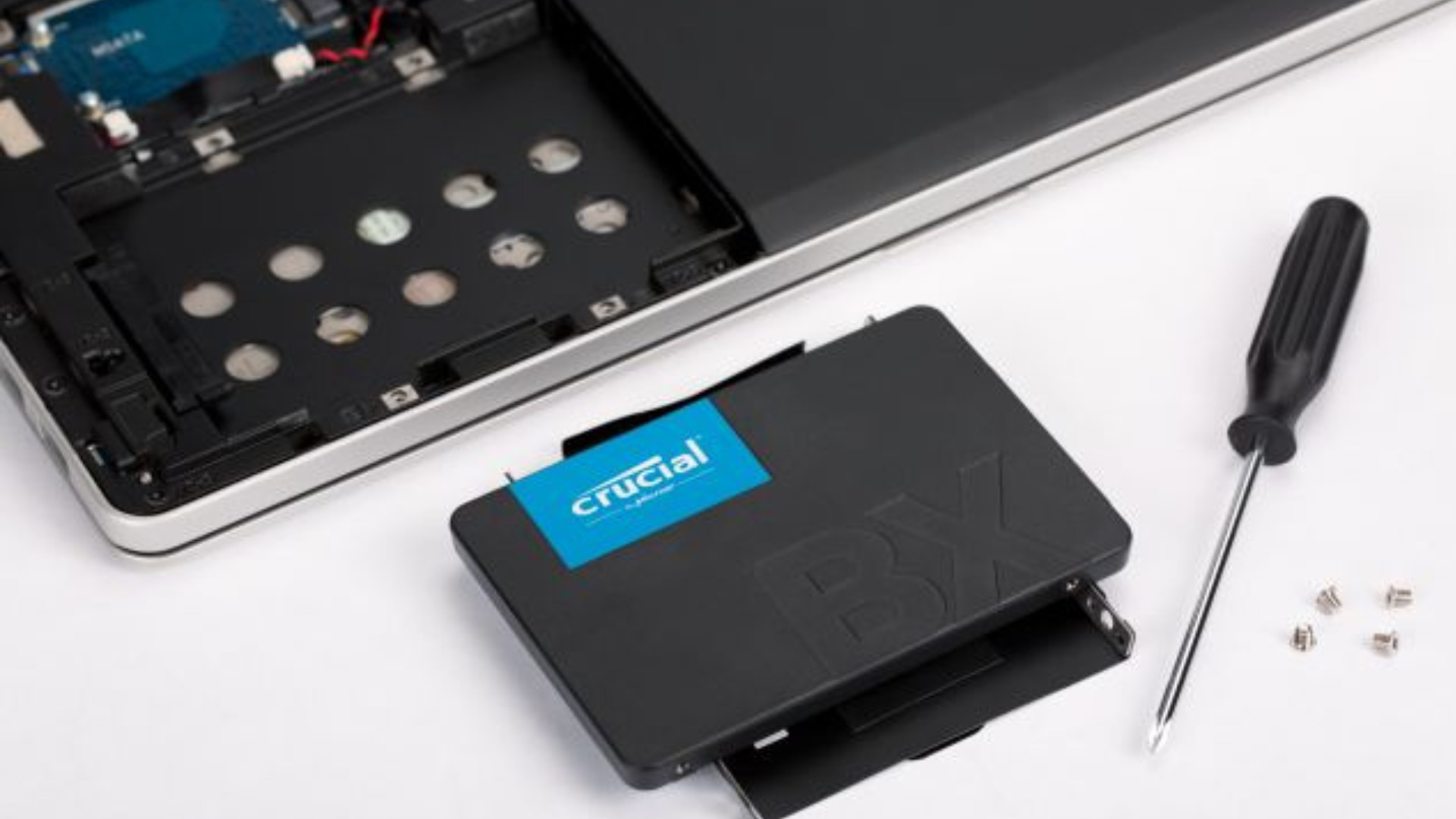 Vente flash : ce SSD Crucial 1 To est à vous pour moins de 45 € !