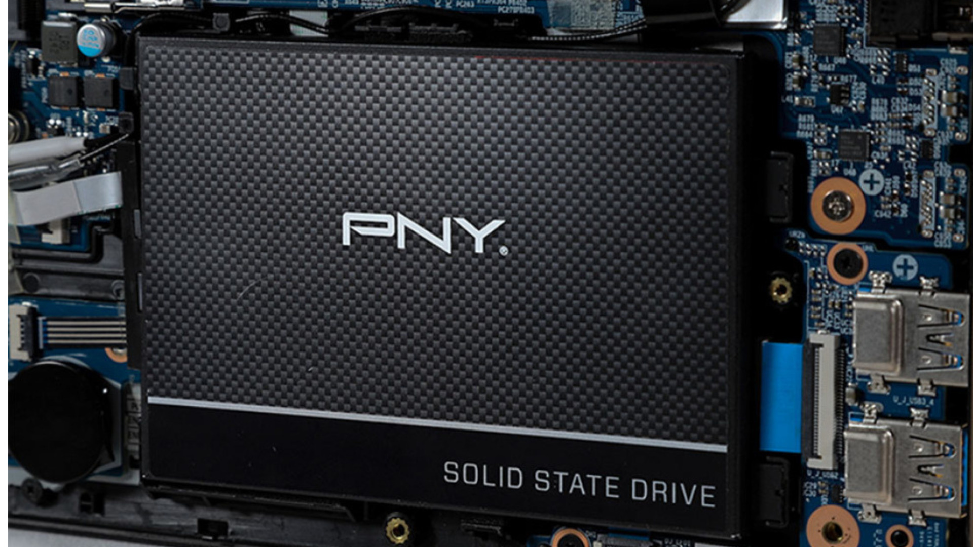 Le performant SSD PNY CS900 de 1 To est à un excellent prix : 64,99 €  seulement