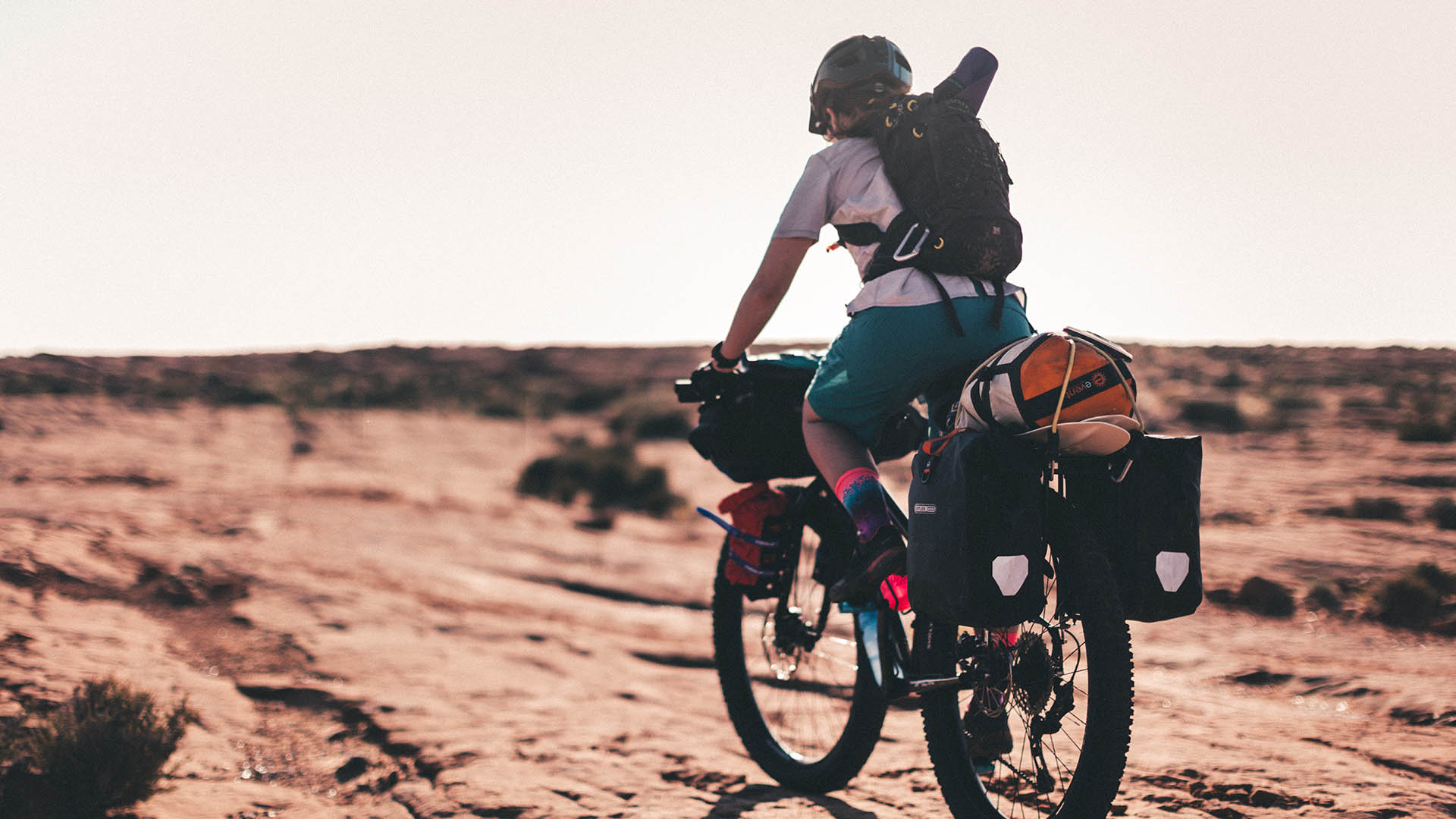 Check-list voyage à vélo - l'équipement indispensable pour voyager à vélo