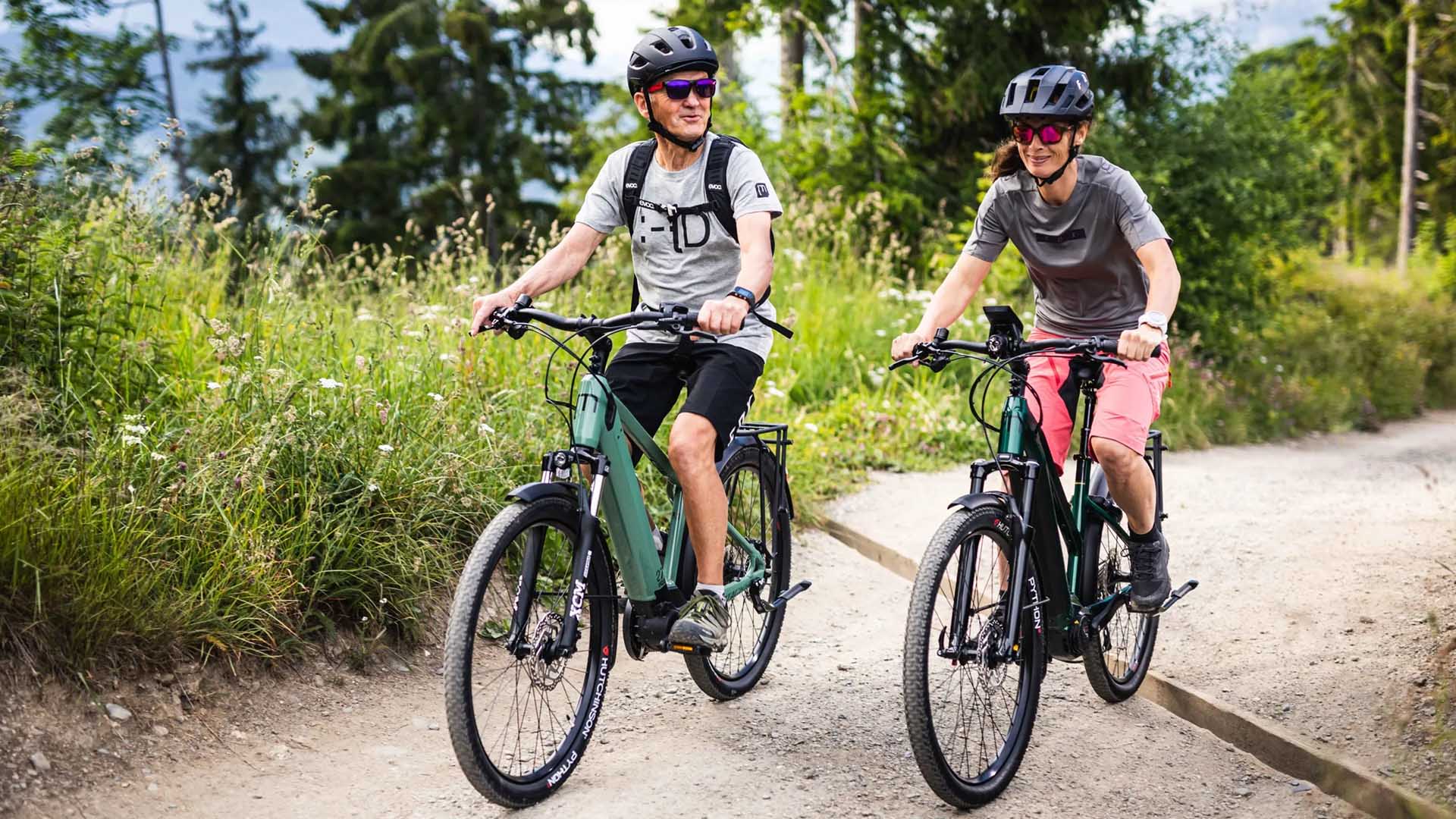 Pompe à vélo électrique - Casques Velo France