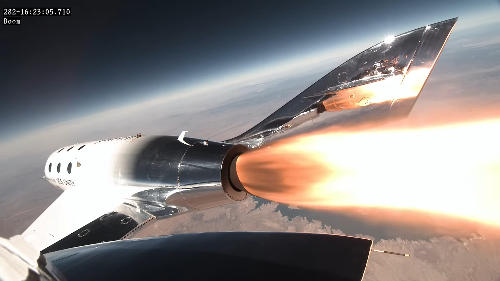 Latanie w „kosmosie”: Virgin Galactic nadal znajduje się na wysokości mniejszej niż 100 km… i budzi kontrowersje