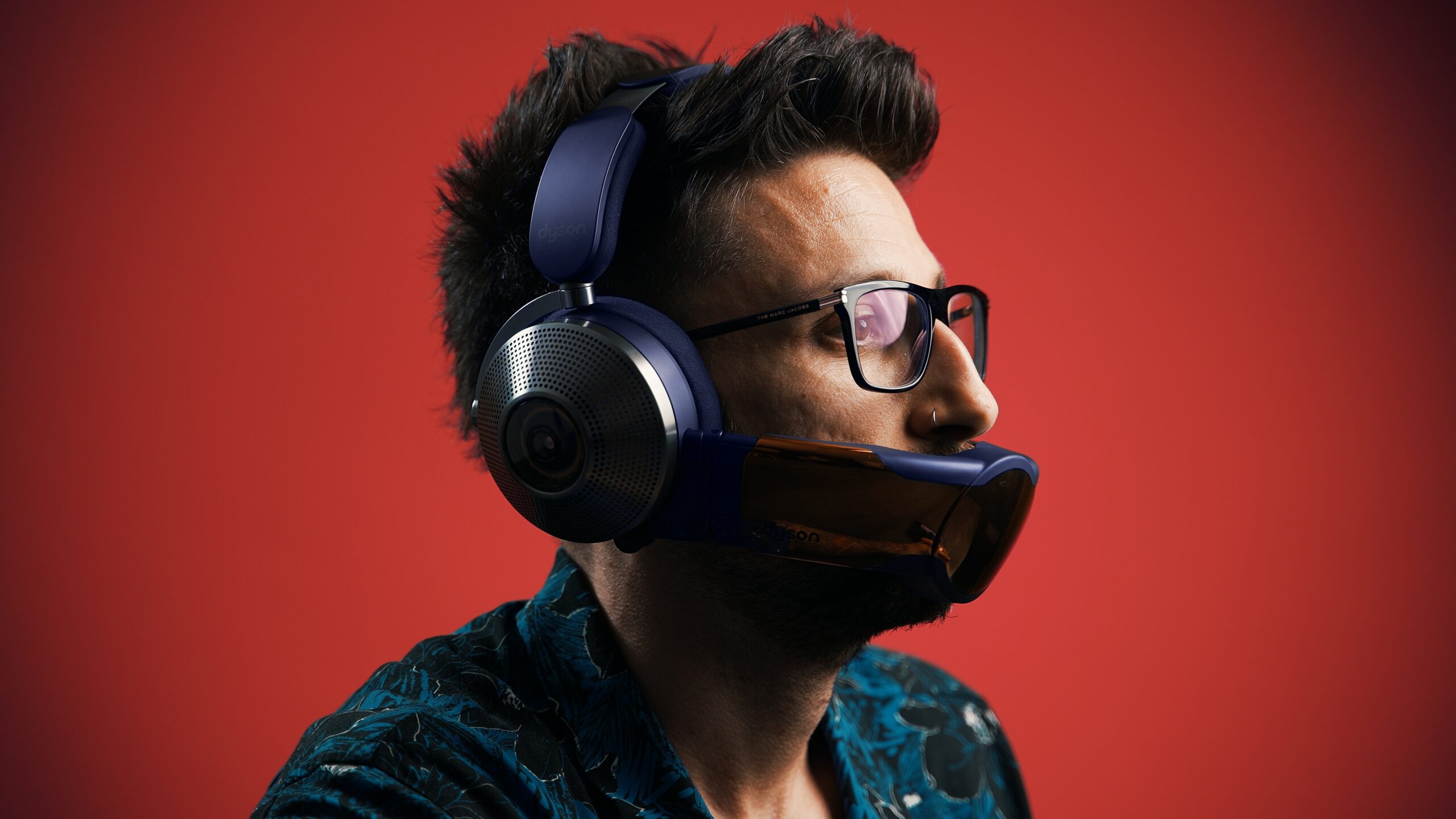 Ils ont créé un casque audio laissant vos oreilles libres comme l'air !