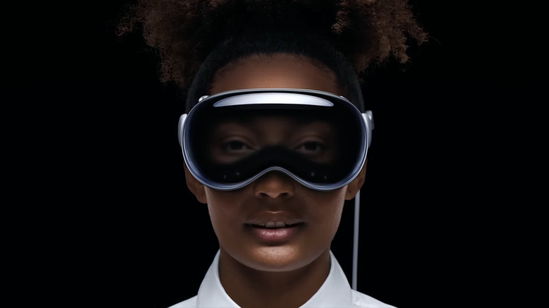 Apple Vision Pro : voici le casque de réalité mixte d'Apple