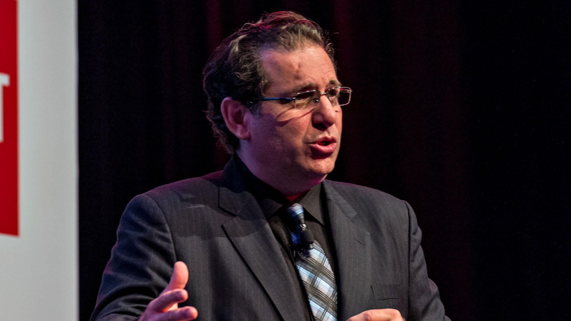 Kevin Mitnick, hacker le plus recherché par le FBI, est mort Numerama