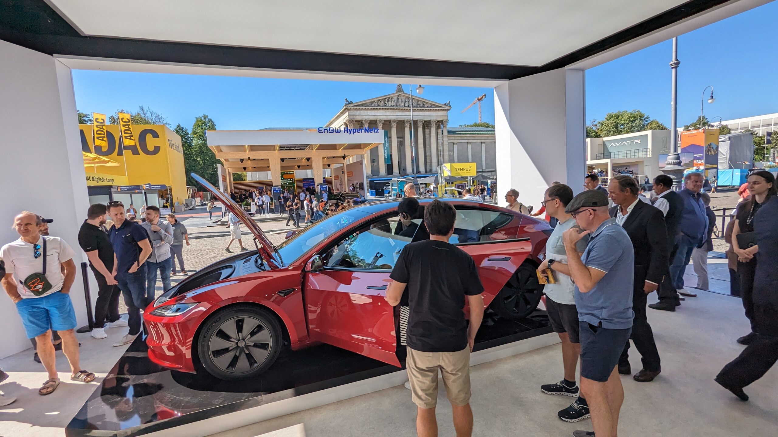 La nouvelle Tesla Model 3 n'a pas le succès escompté - Numerama