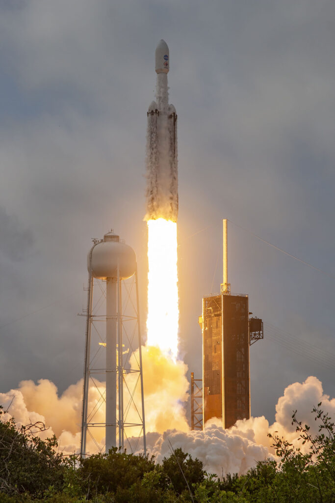 Falcon Heavy spacex
