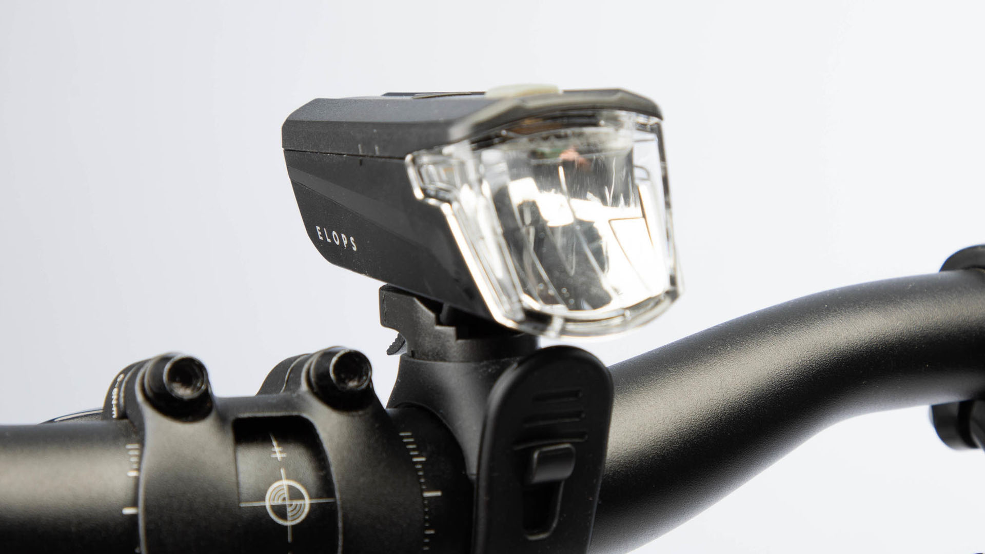 Lumière vélo avant LED USB Knog Plus puissante grande autonomie