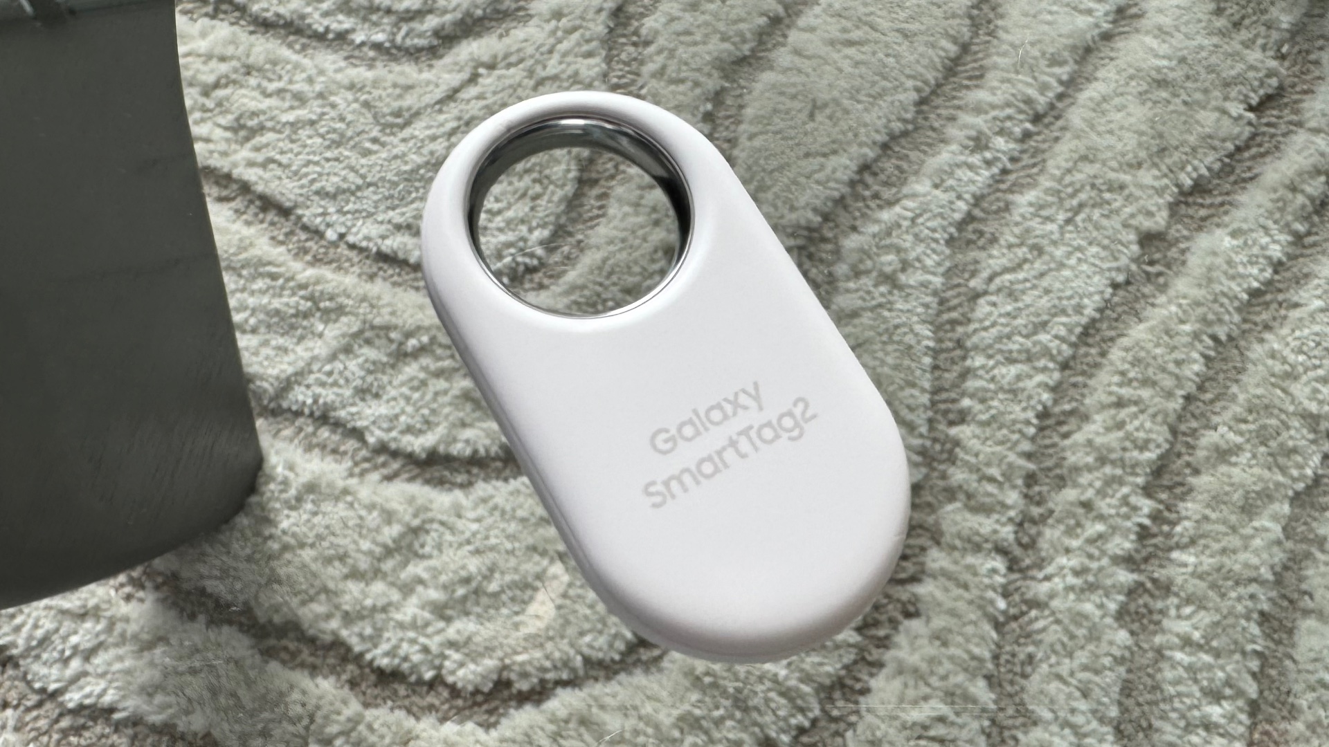 SmartTag 2 : Samsung lance un concurrent du AirTag avec un design