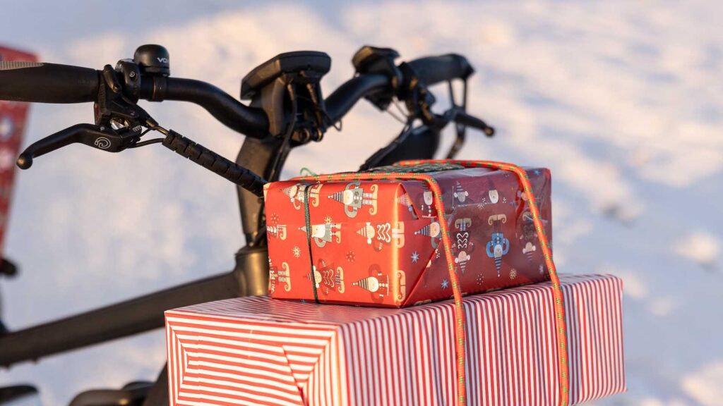 17 idées de cadeaux de Noël à moins de 100 euros pour faire plaisir aux cyclistes