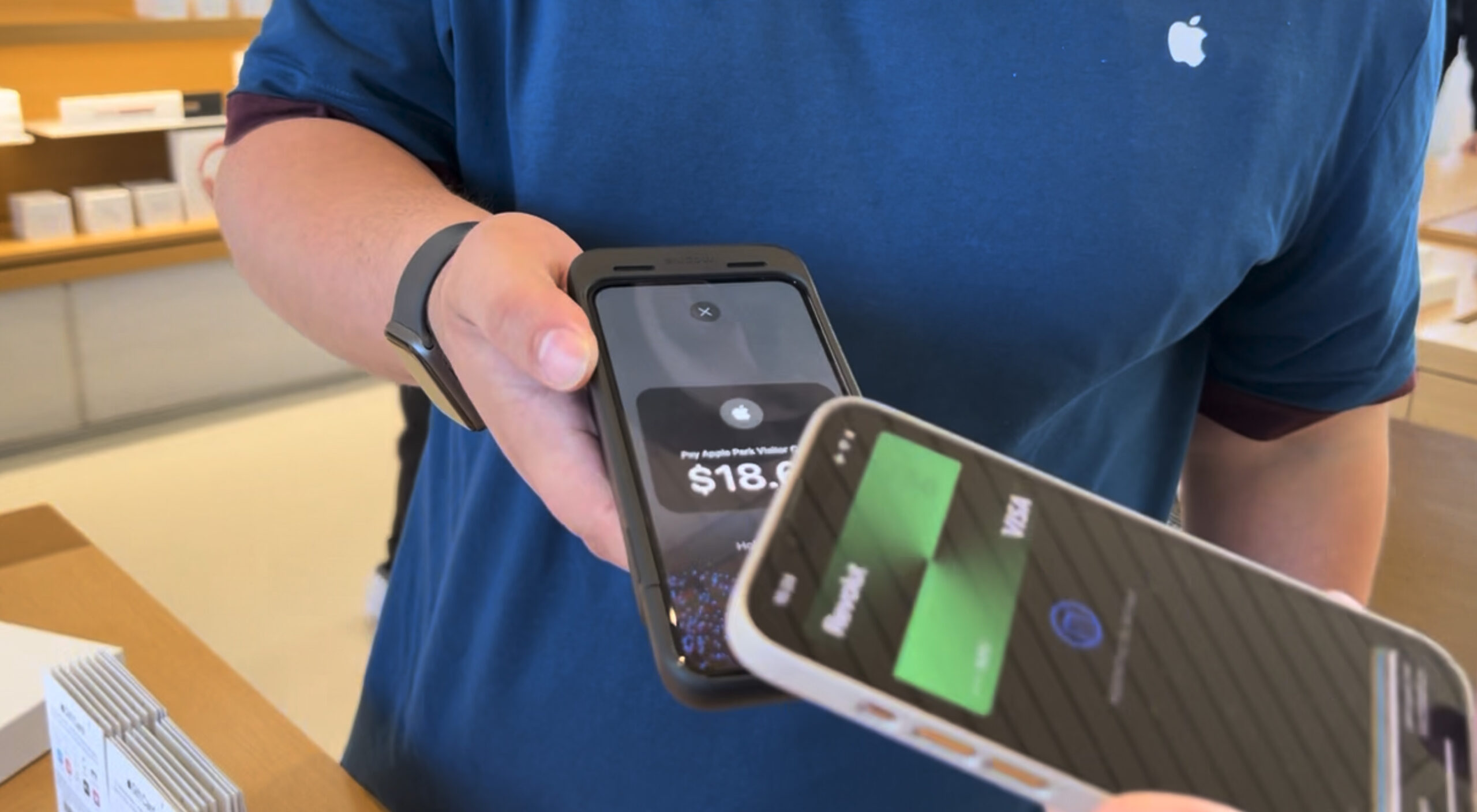 La nouvelle mise à jour de l'iPhone peut lire les clés de sécurité  physiques - Numerama