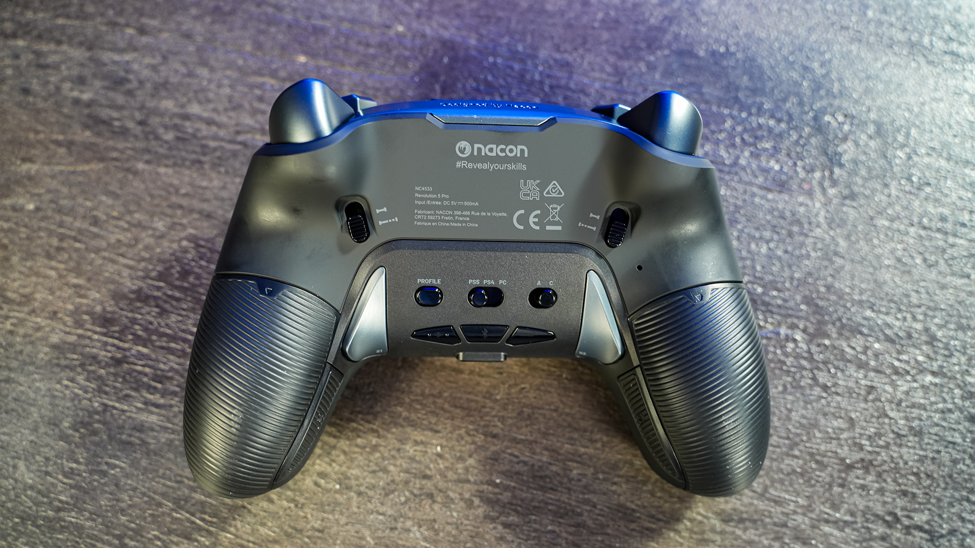 Premier avis sur la manette DualSense PS5 et le jeu Astro's Playroom. La  révolution annoncée ?