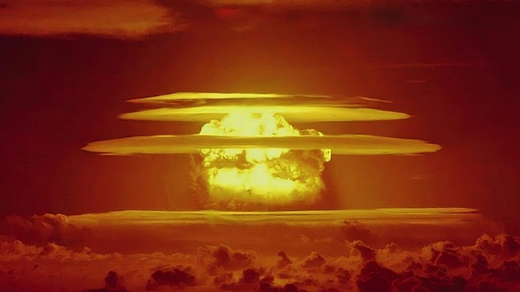 Castle_Bravo_nuclear_test_(cropped)-transformed